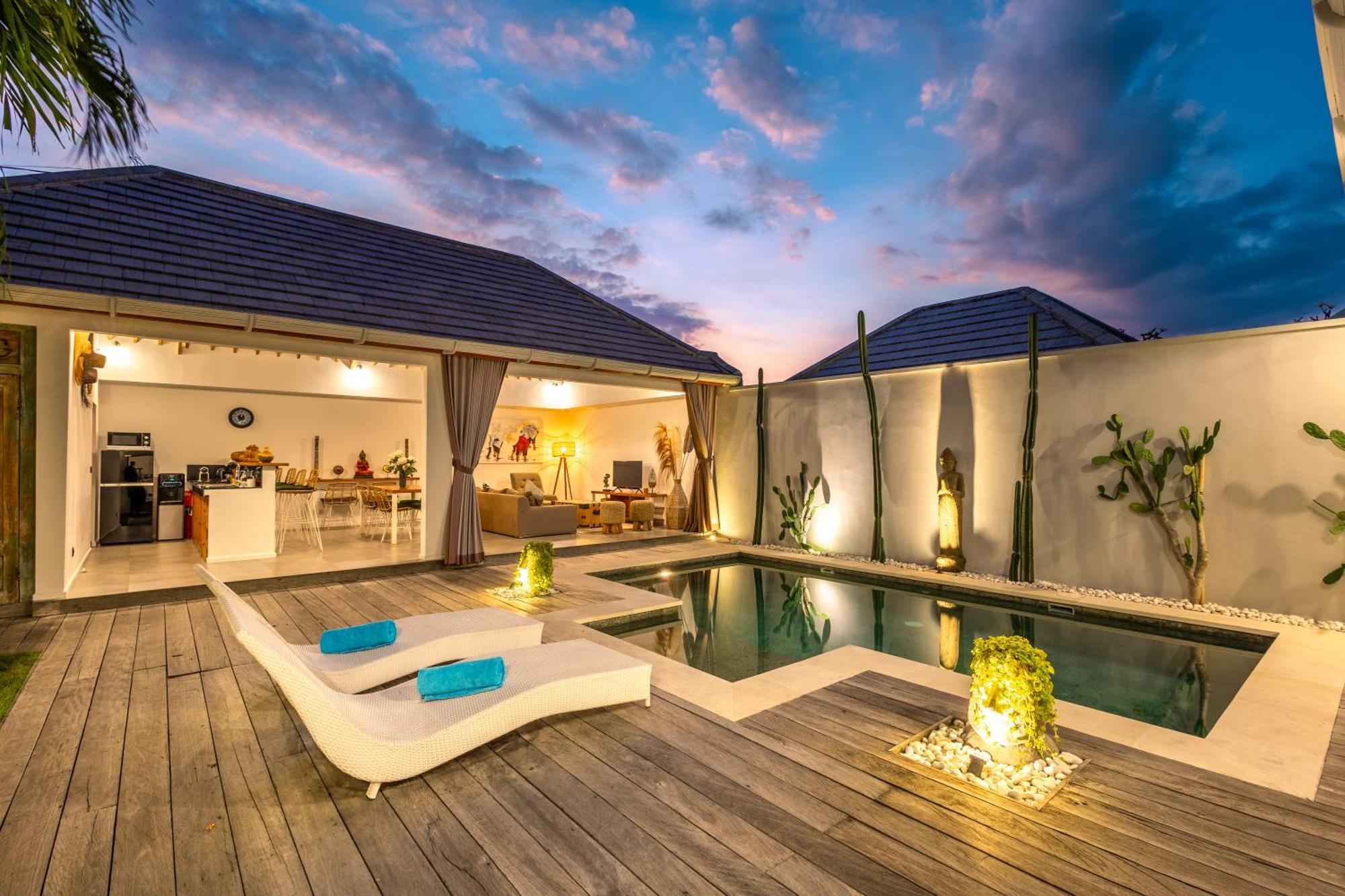 Jolena * Seminyak (Bali)